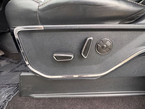 Used 2021 Ford F150 Platinum w/ Equipment Group 701A High image 18