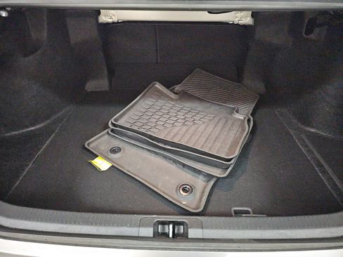 Used 2025 Toyota Camry SE FWD image 12