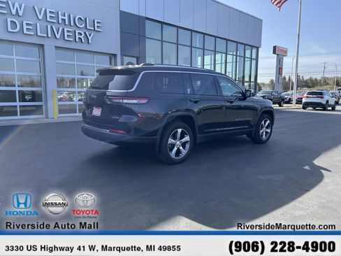 Used 2021 Jeep Grand Cherokee L Limited w/ MOPAR Finishing Package AWD/4WD image 9