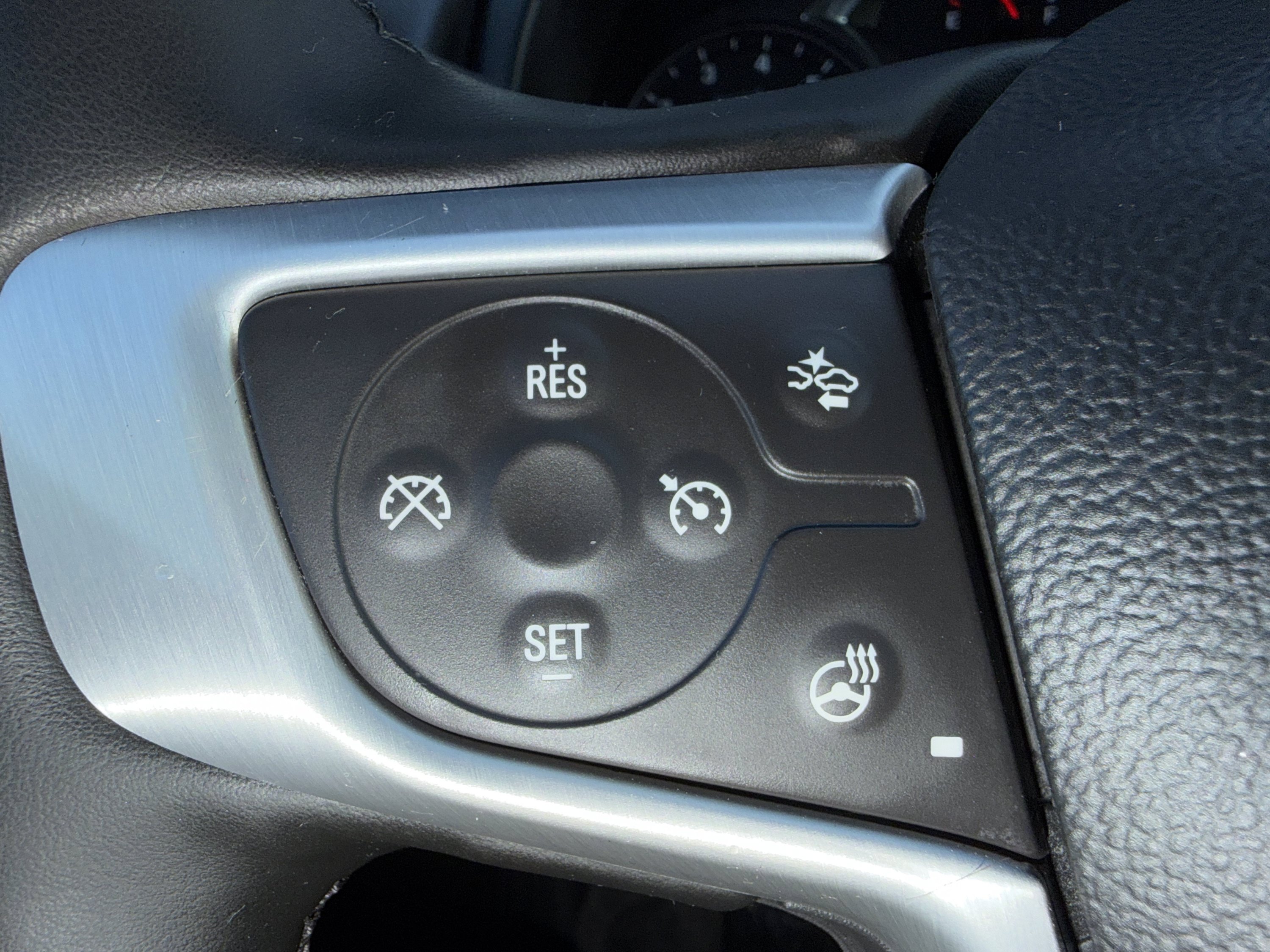 Used 2023 GMC Terrain SLT w/ Elevation Edition AWD/4WD image 33