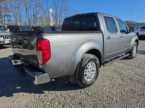 Used 2021 Nissan Frontier SV image 5
