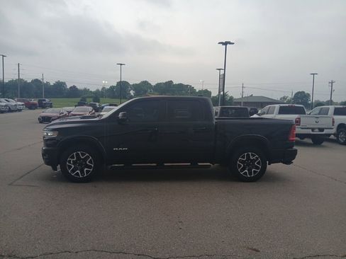 Used 2025 RAM 1500 Laramie w/ Sport Appearance Package AWD/4WD image 5