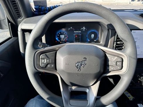 New 2025 Ford Bronco 4-Door image 14