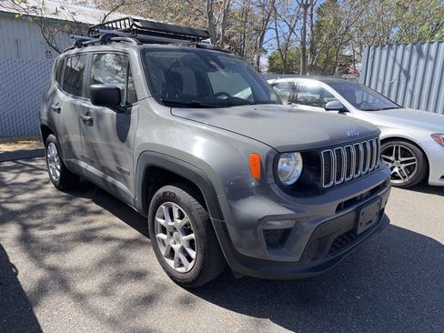 Used 2020 Jeep Renegade Sport w/ Sport Appearance Group image 1