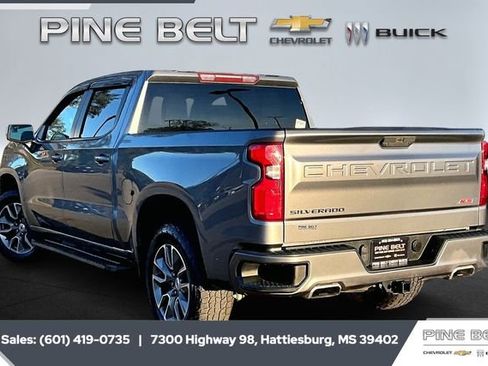 Used 2021 Chevrolet Silverado 1500 RST w/ Z71 Off-Road Package image 2