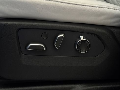 New 2026 Cadillac Escalade ESV Platinum Luxury image 33