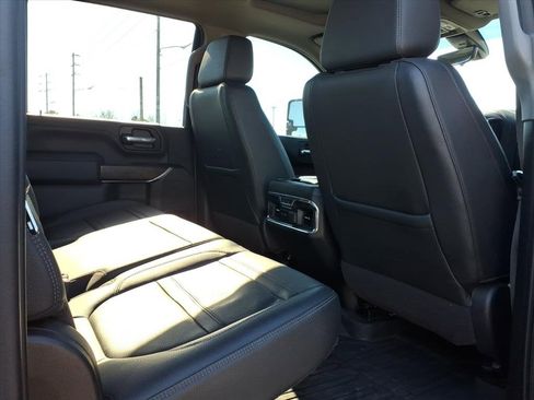 Used 2020 GMC Sierra 2500 Denali w/ Denali Ultimate Package image 13
