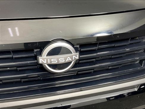 Used 2026 Nissan Kicks SV w/ SV Premium Package FWD image 31