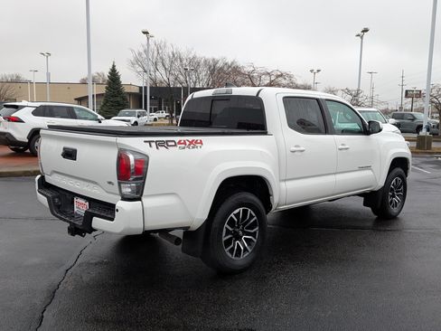 Used 2023 Toyota Tacoma TRD Sport image 10