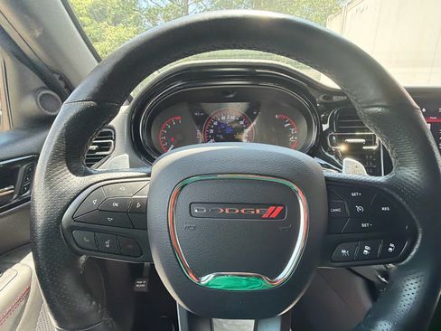 Used 2024 Dodge Durango GT RWD image 23