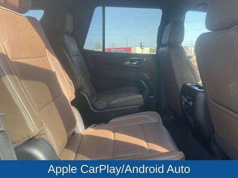 Used 2023 Chevrolet Tahoe High Country AWD/4WD image 17