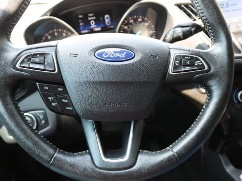 Used 2019 Ford Escape SEL FWD image 21