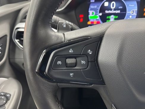 Used 2022 Chevrolet Bolt EUV Premier w/ Sun & Sound Package image 12