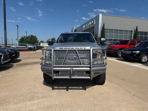 Used 2017 Ford F350 Lariat w/ Chrome Package AWD/4WD image 6