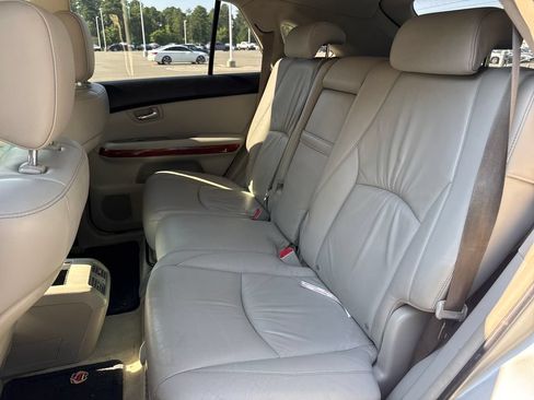 Used 2007 Lexus RX 400h AWD w/ Premium Plus Pkg image 31