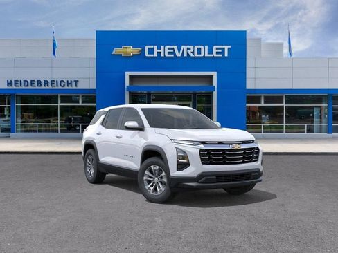 New 2026 Chevrolet Equinox LT w/ Convenience Package II AWD/4WD image 1