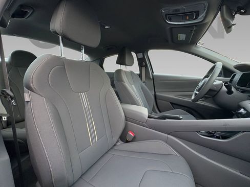 New 2026 Hyundai Elantra Sport image 8