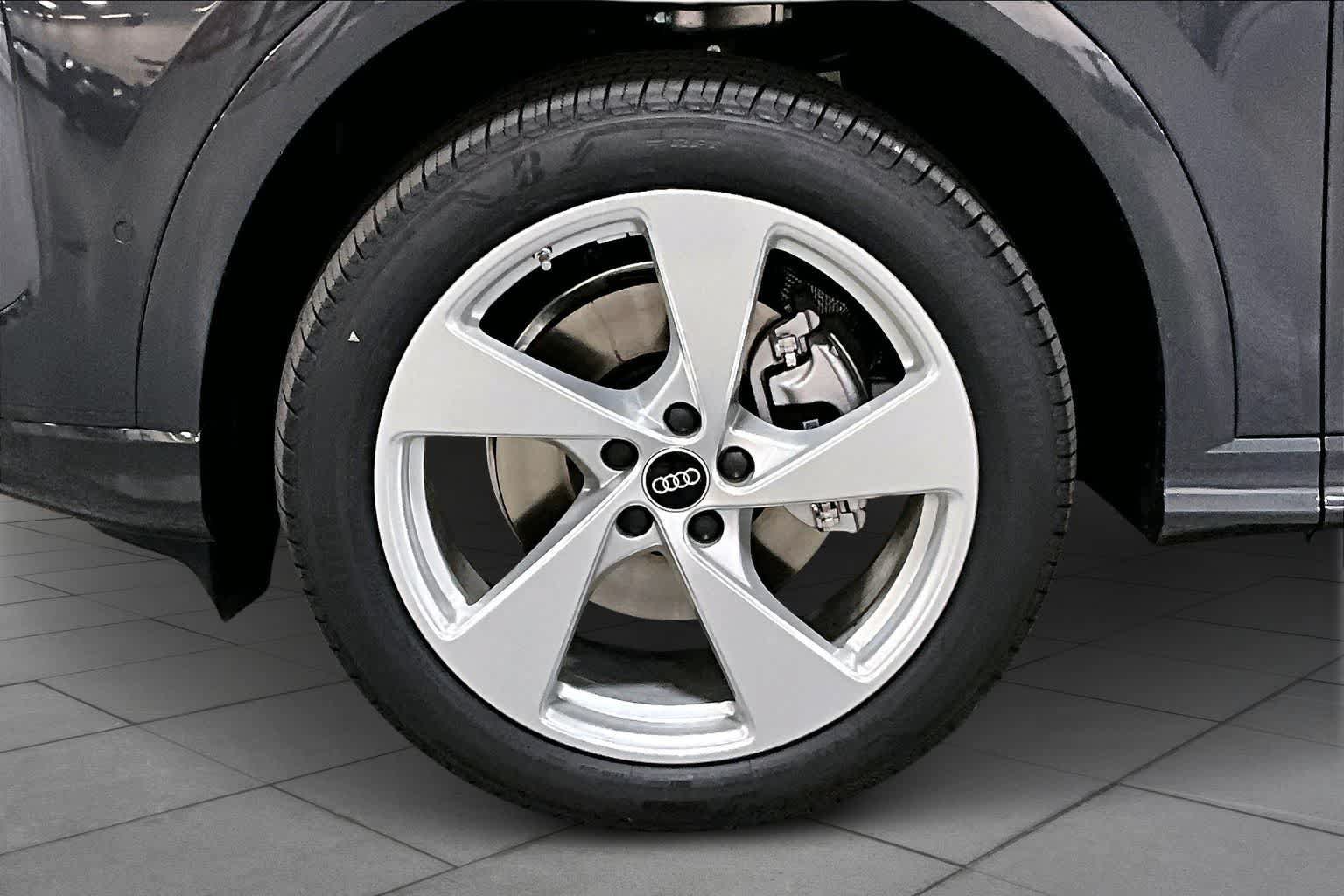 New 2026 Audi Q5 Premium w/ Premium Plus AWD/4WD image 11