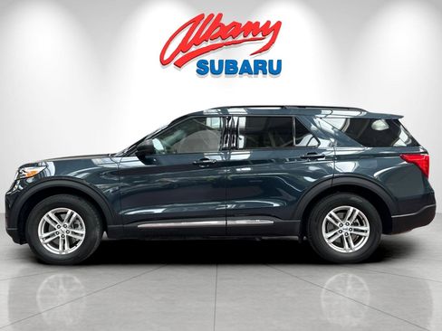 Used 2023 Ford Explorer XLT image 8