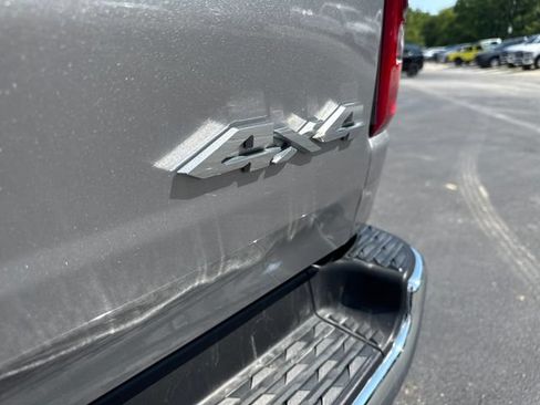 Used 2024 RAM 1500 Limited AWD/4WD image 43