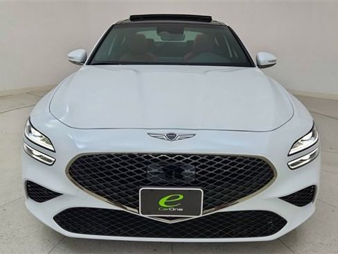 Used 2025 Genesis G70 2.5T w/ Sport Prestige Package image 13