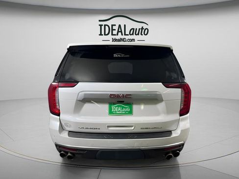 Used 2021 GMC Yukon Denali w/ Denali Premium Package image 6