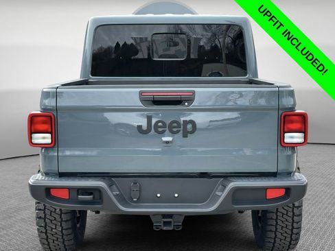 New 2025 Jeep Gladiator Sport w/ Premium Package AWD/4WD image 4