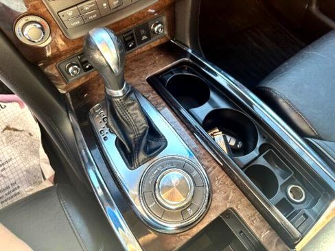 Used 2012 INFINITI QX56 4WD w/ Deluxe Touring Pkg image 28