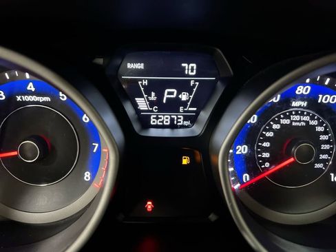 Used 2016 Hyundai Elantra Value Edition FWD image 13