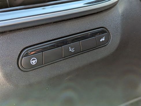 Used 2023 INFINITI QX60 Sensory w/ Vision Package image 17