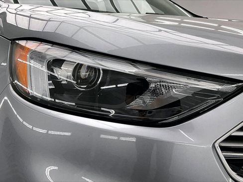 Used 2022 Ford Edge SEL w/ Convenience Package image 29