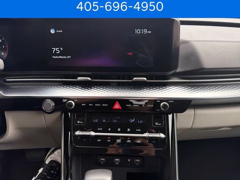Used 2022 Kia Carnival SX Prestige FWD image 23