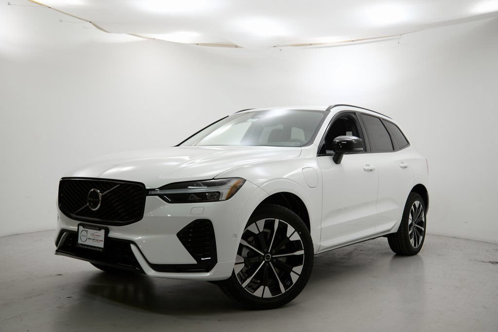 New 2026 Volvo XC60 T8 Plus w/ Climate Package AWD/4WD image 1