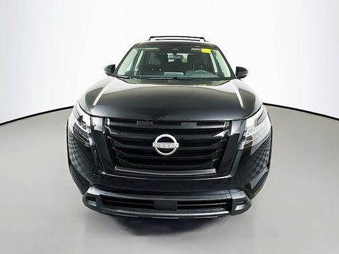 New 2025 Nissan Pathfinder SV w/ Black Appearance Package image 2