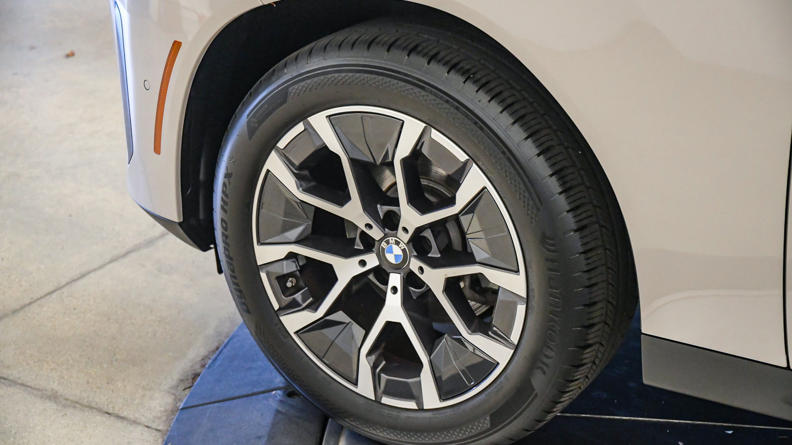 Used 2026 BMW X3 xDrive30i w/ Convenience Package AWD/4WD image 10