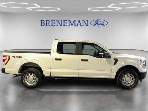 Used 2021 Ford F150 XL w/ Trailer Tow Package image 4