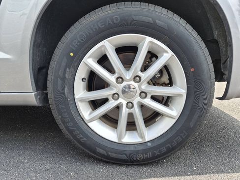 Used 2018 Dodge Grand Caravan SXT FWD image 11