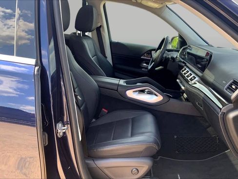 Used 2020 Mercedes-Benz GLS 450 4MATIC image 9