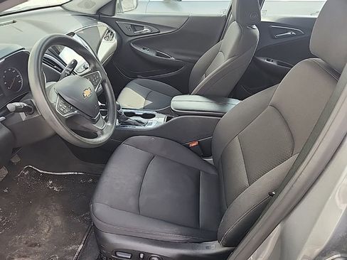 Used 2024 Chevrolet Malibu LT image 10