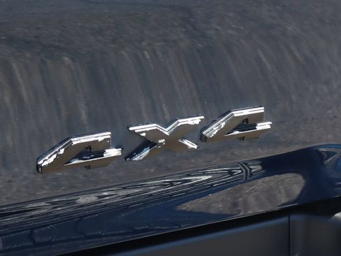 Used 2019 RAM 1500 Laramie AWD/4WD image 62