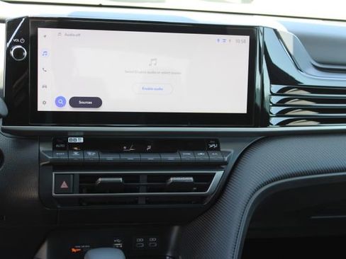 Used 2026 Toyota Camry SE w/ Multimedia Upgrade Package FWD image 15