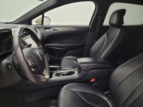 Used 2015 Lincoln MKC FWD image 17