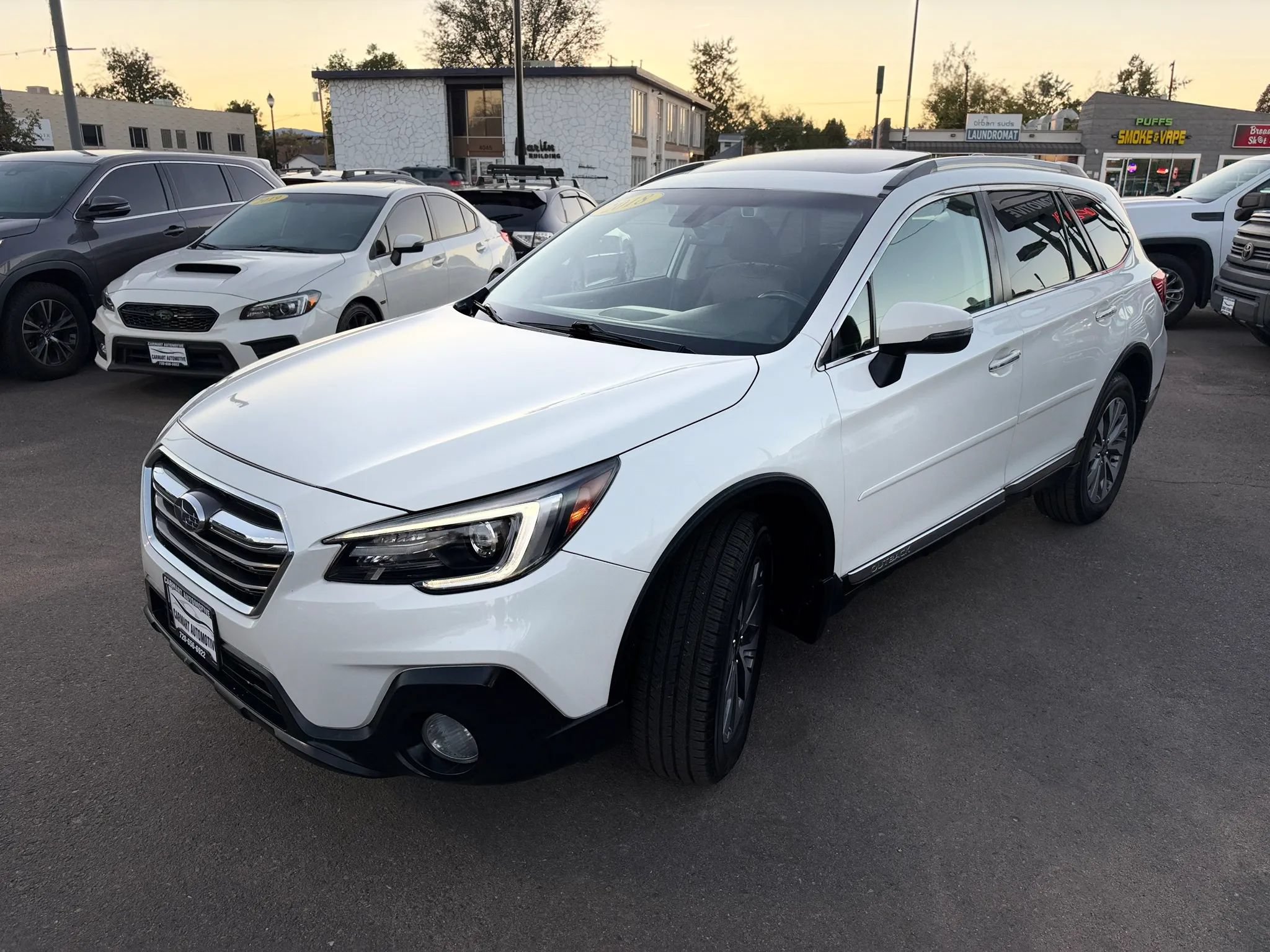 Used 2018 Subaru Outback 3.6R Touring AWD/4WD image 5