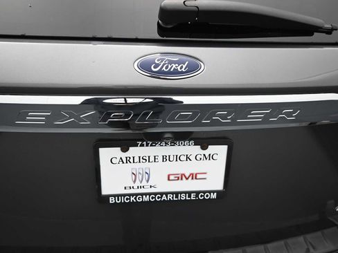 Used 2023 Ford Explorer XLT w/ Equipment Group 202A image 27