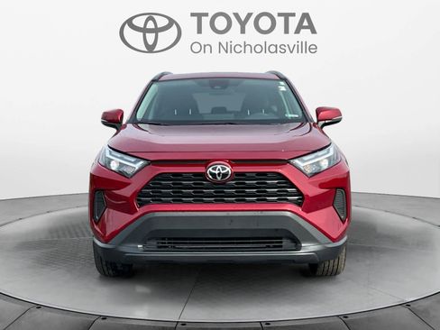 Used 2023 Toyota RAV4 XLE w/ Convenience Package image 9