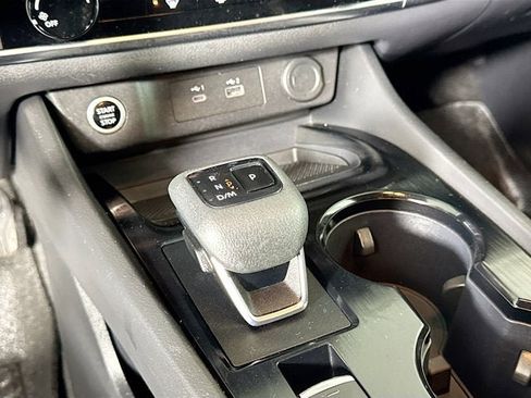 Certified 2023 Nissan Rogue S image 14