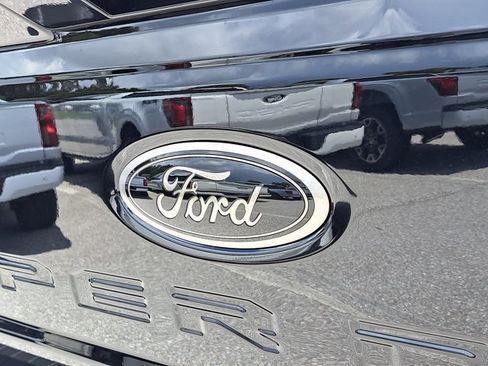 New 2025 Ford F350 Lariat w/ Lariat Ultimate Package image 10