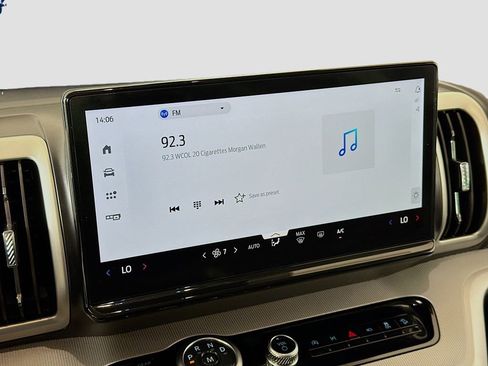 Used 2025 Ford Expedition Max Active image 36