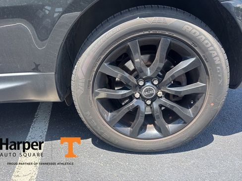 Used 2017 Land Rover Range Rover Sport HSE AWD/4WD image 21