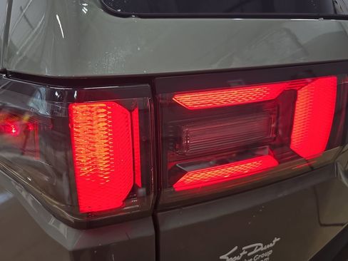 New 2026 Jeep Cherokee Limited AWD/4WD image 34